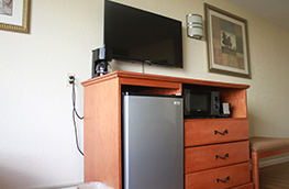 Royal inn bedroom Tv